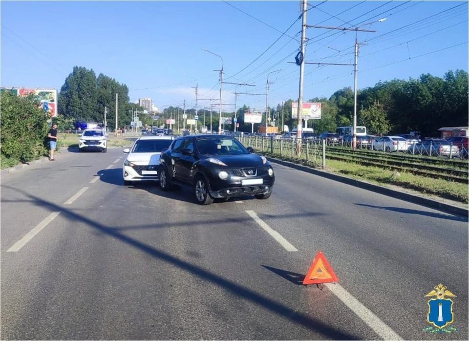 В Ульяновске на улице Камышинской в ДТП пострадала 27-летняя девушка-водитель | ФОТО: Госавтоинспекция Ульяновской области