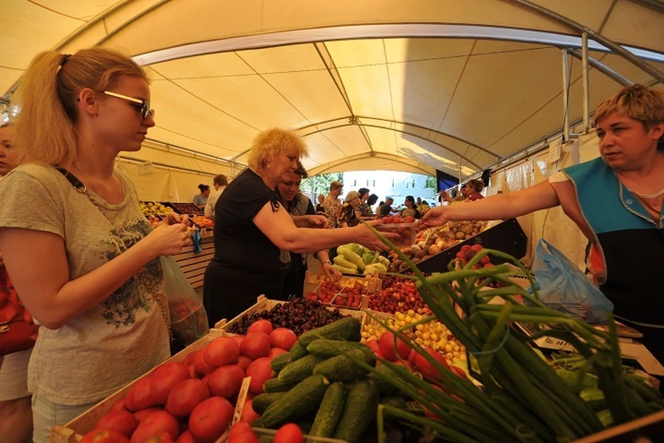 17 тонн свежих продуктов продали фермеры на Ярмарке выходного дня в Хабаровске