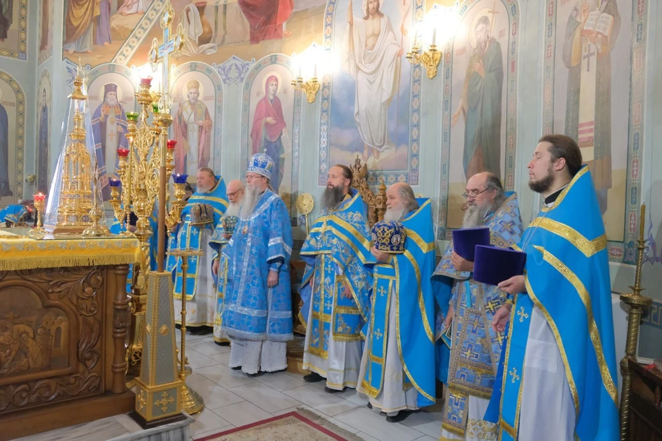 В кафедральном соборе Рождества Христова в Бердянске состоялось богослужение