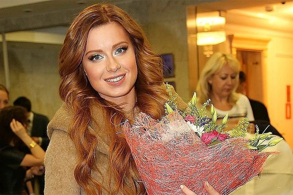 Певица юлия савичева биография личная жизнь дети