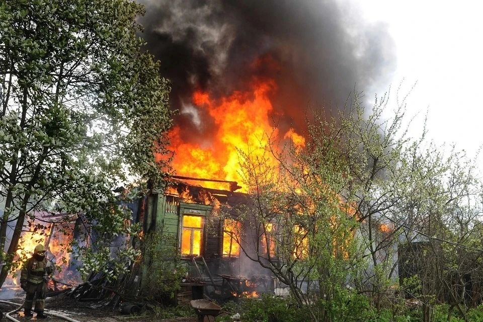 В Кировской области произошли пять пожаров и три ДТП 20 июля