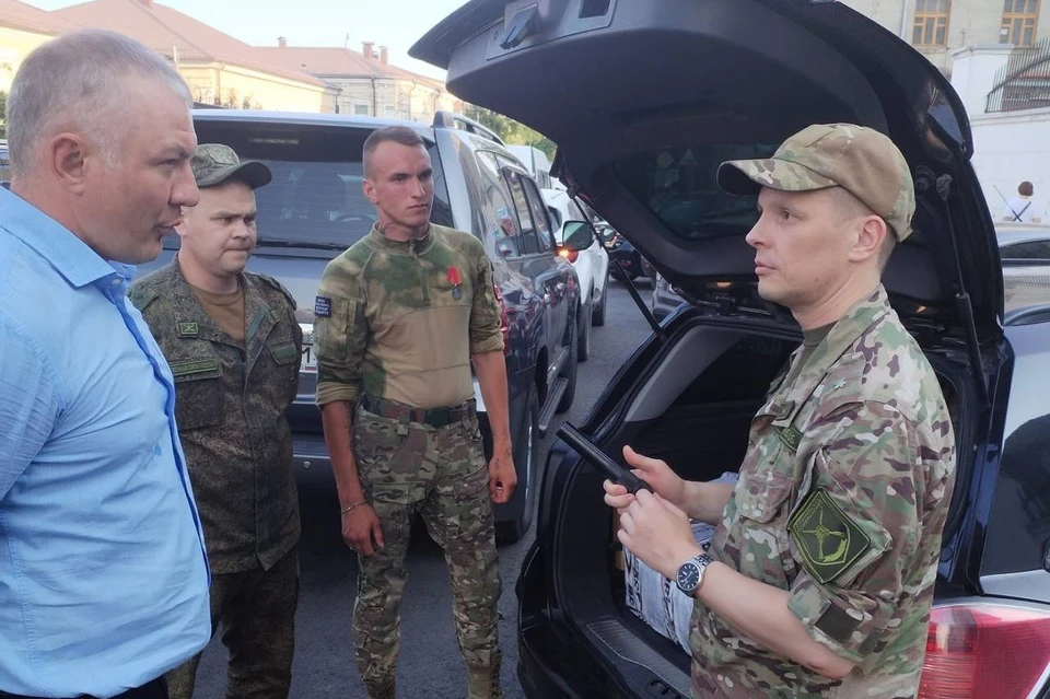Донским бойцам в зону СВО передали около сотни дульных насадок на АК-12. Фото: правительство Ростовской области