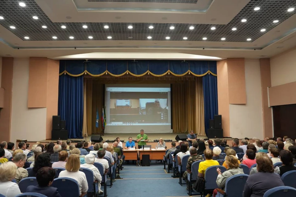 Губернатор Игорь Кобзев встретился с жителями Тайшетского района