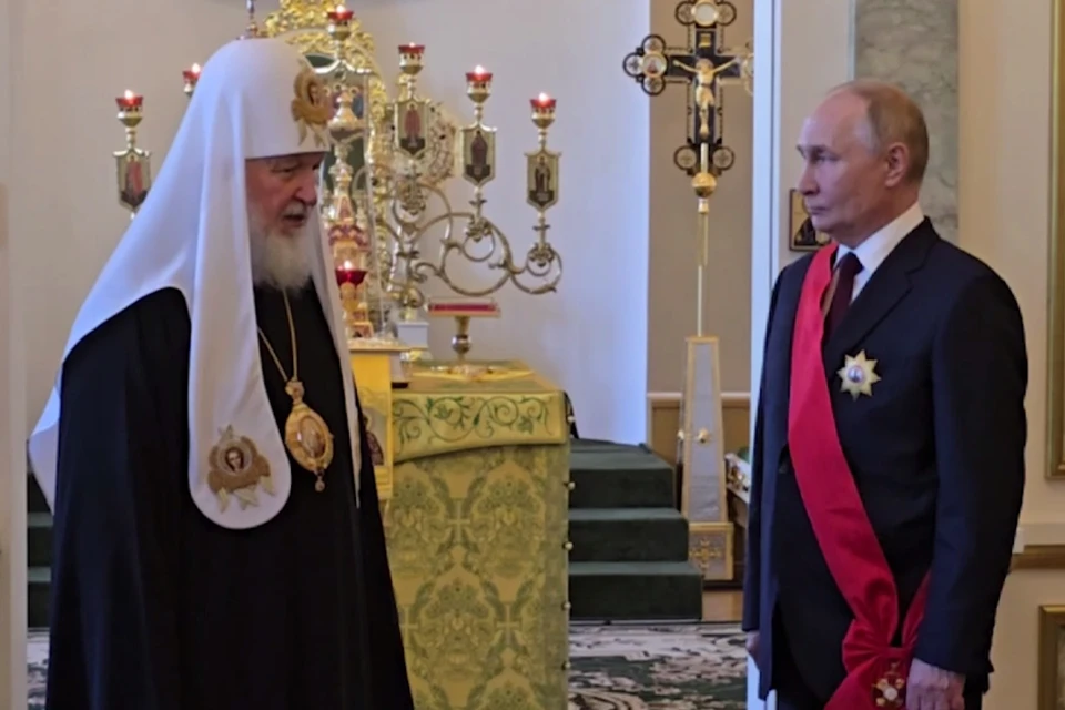 Президента России Владимира Путина наградили в Петербурге орденом Александра Невского первой степени. Фото: t.me/news_kremlin