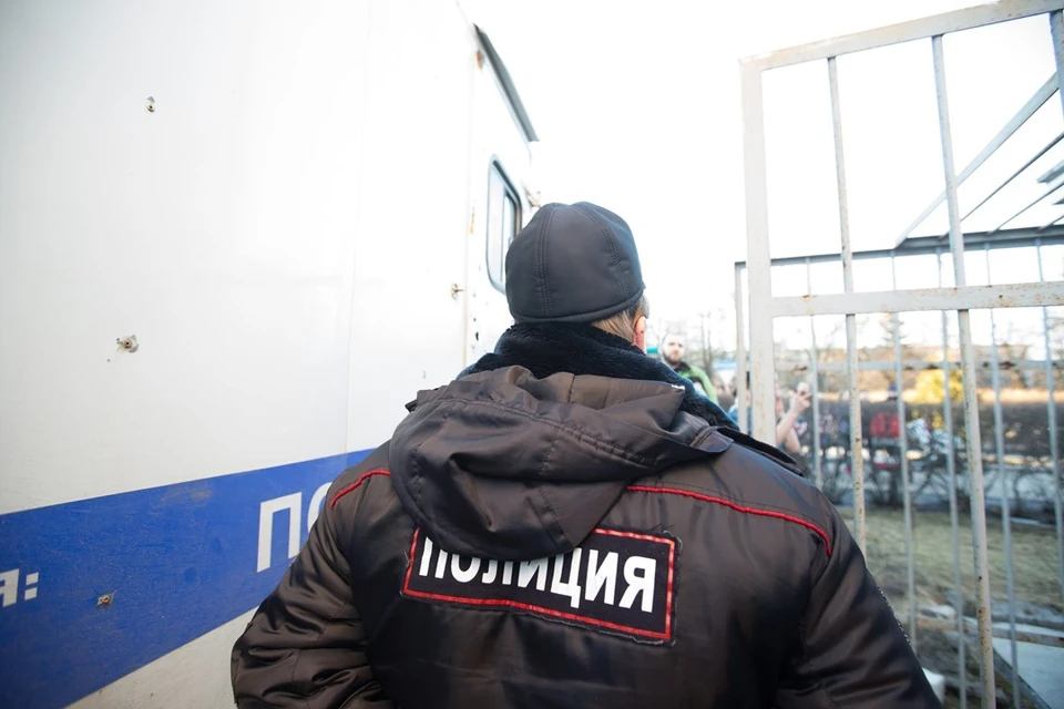 Житель Пермского края украл у знакомой карту и оплачивал ей личные покупки