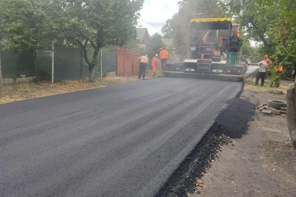 Нижегородцы восстановили одну из улиц Зуевки ДНР. Фото: Минтранс ДНР