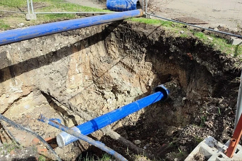 В связи с ремонтными работами на объектах водоснабжения в ЛНР в некоторых городах и районах республики возможны отключения воды 7 августа