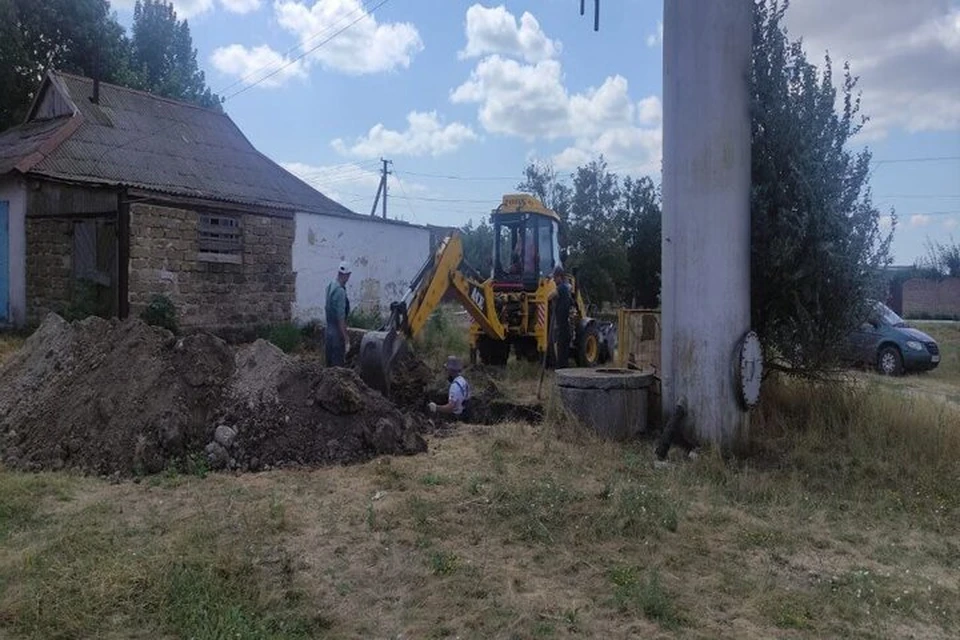Замена водопровода идет полным ходом в селе Приморское. Фото: администрация Скадовского округа.