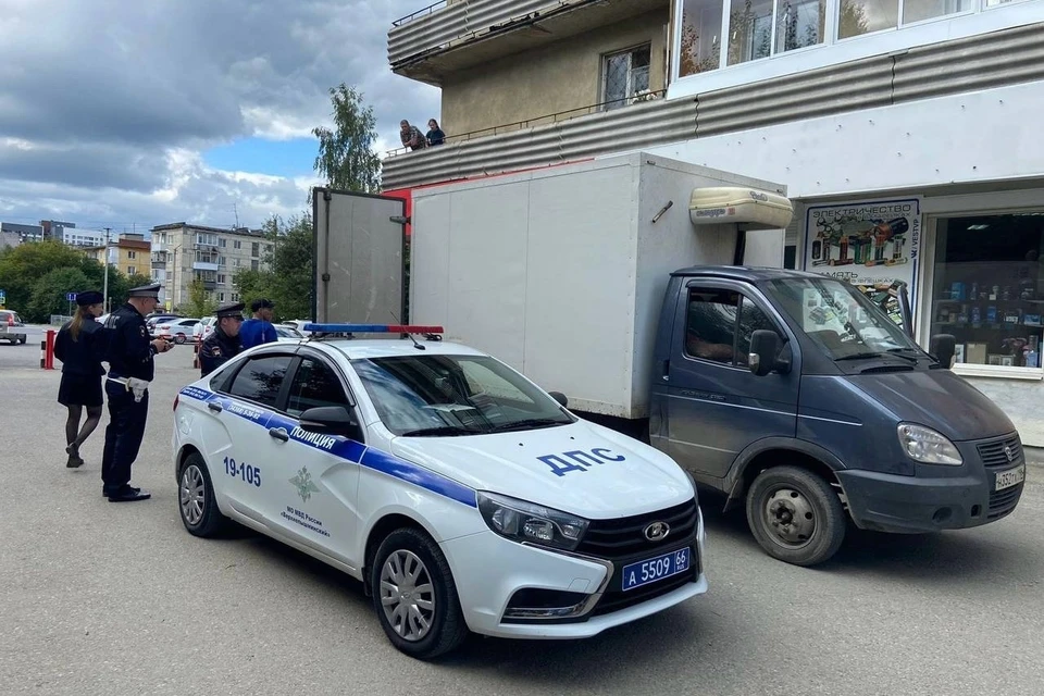 ДТП произошло в 11 утра 9 августа на улице Юбилейная. Фото: ГИБДД Свердловской области