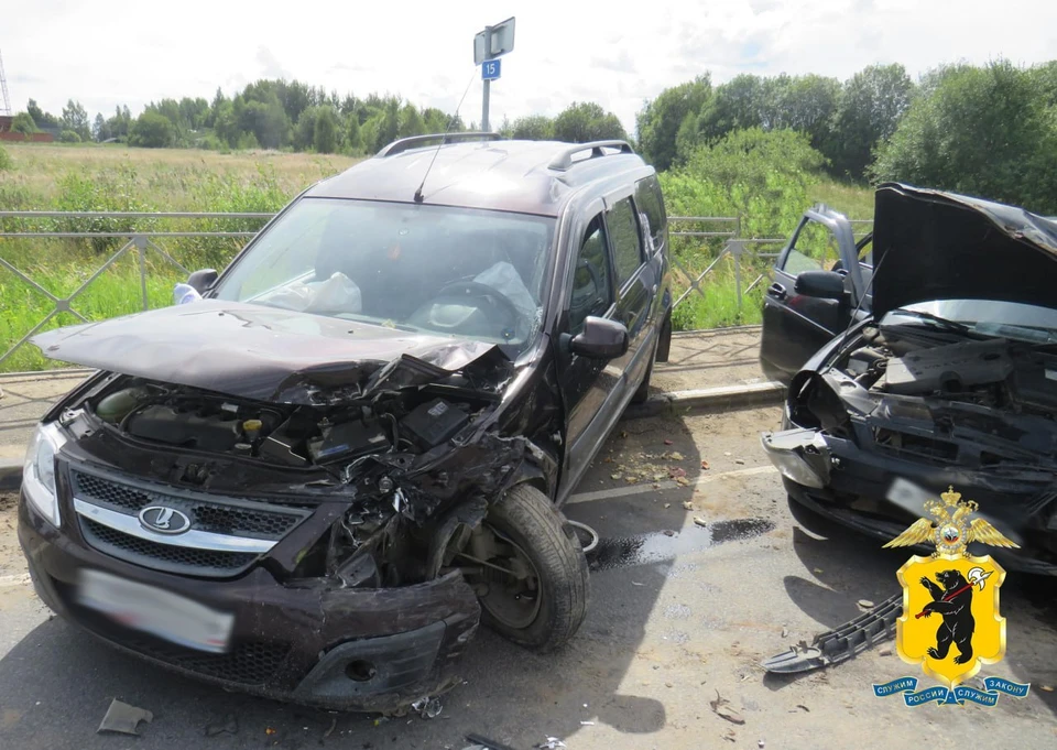 Авария в Ярославской области: госпитализировано четыре человека