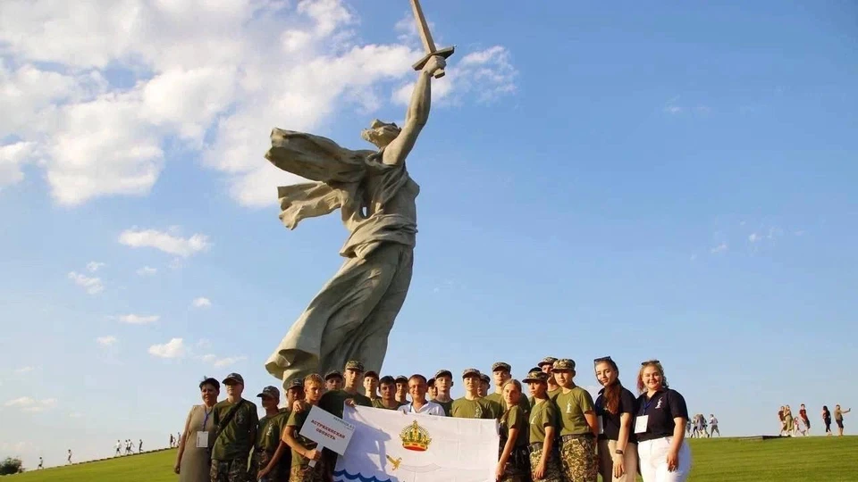 Всего участниками состязания стали 240 юношей и девушек
