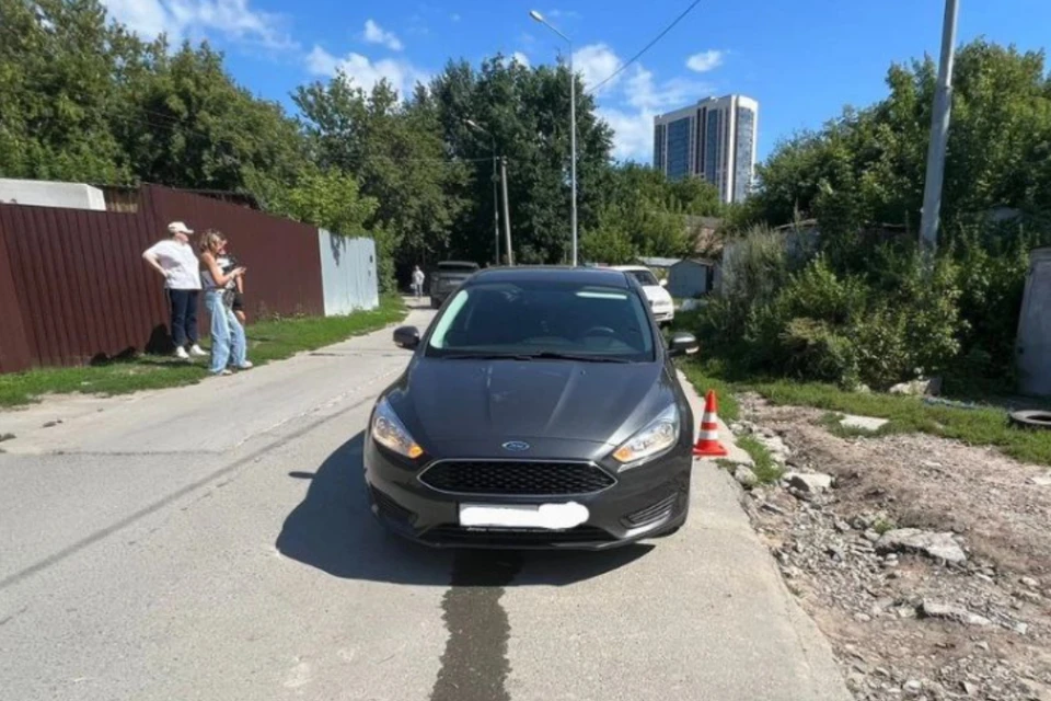 Мать с 7-летним ребенком попали в больницу. Фото: Отряд пропаганды ГАИ по Новосибирску