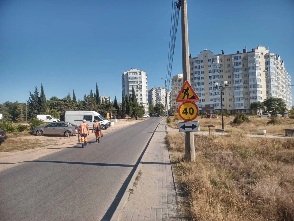 На дороге сделают 11 съездов, широкие тротуары и велодорожку. Фото: Михаил Развожаев в телеграме