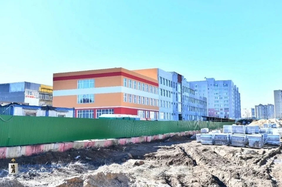 В школе на улице Пашуковской вновь возникли проблемы.