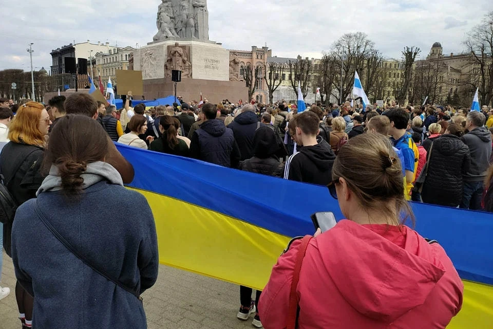 ФДИ: Менее половины украинцев считают, что их страна идет в нужном направлении