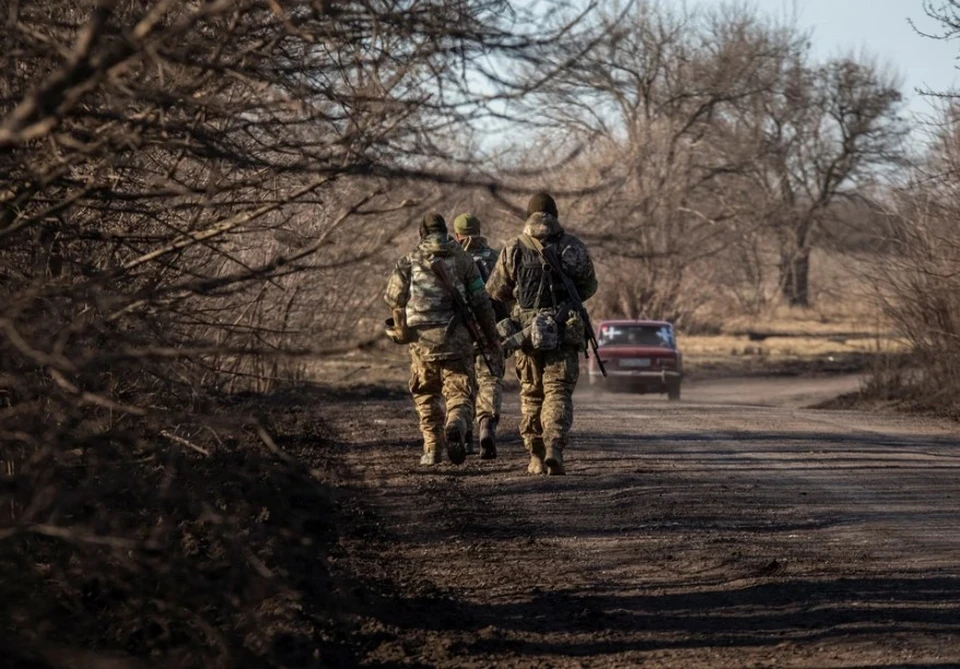 Минобороны: 10 боевиков ВСУ сдались в плен армии России в Курской области