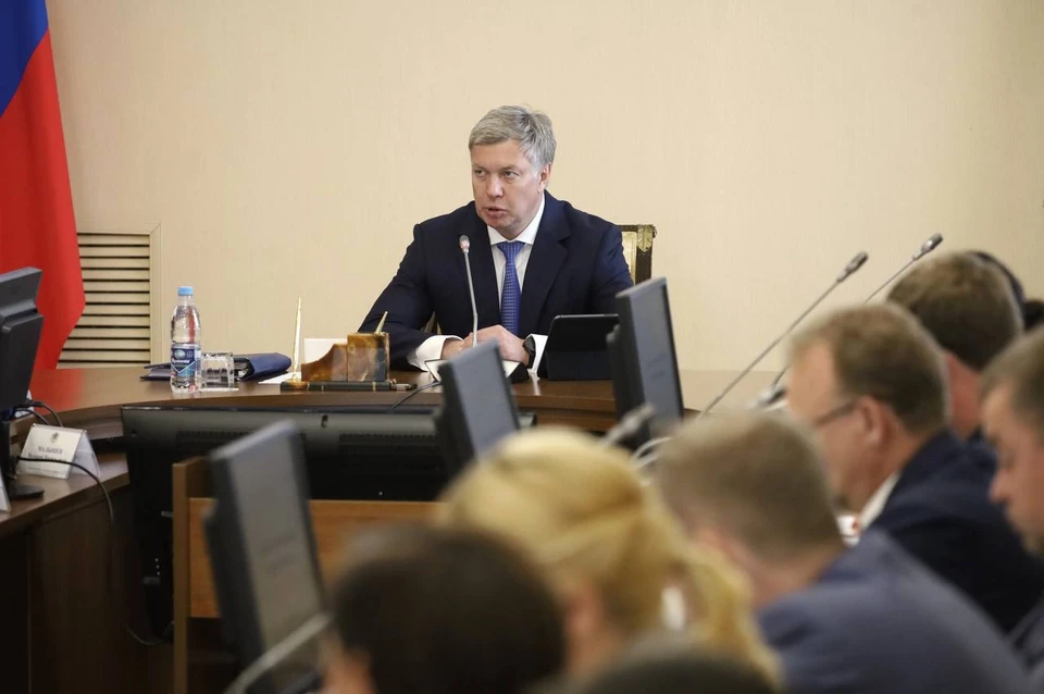 Глава Ульяновской области наградил за отличную работу 37 работников нефтегазовой отрасли. ФОТО: тг-канал Алексея Русских