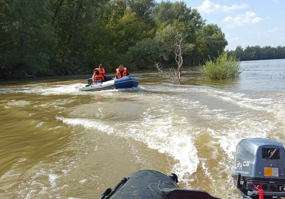 Уже 10 дней идет поиск несовершеннолетнего Сергея на реке Урал. Фото: ПСО "Оренспас"