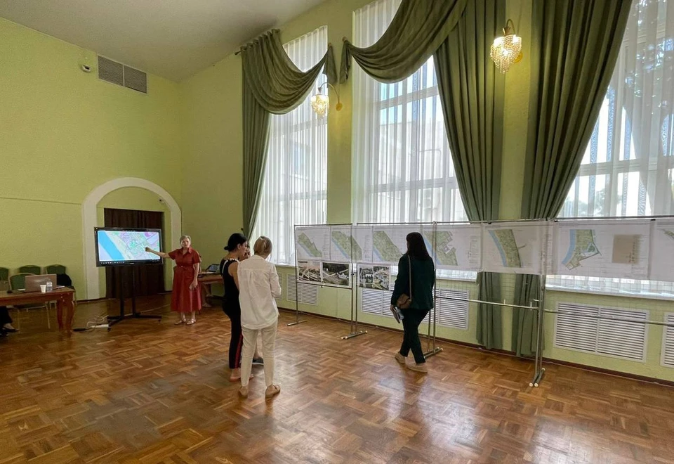 Общественные обсуждения проекта. Фото: пресс-службы администрации Анапы.
