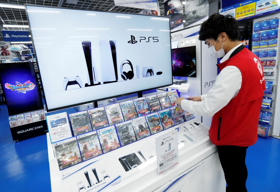 Sony объявила об отмене бесплатной подписки PlayStation Plus для украинцев