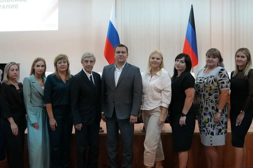 В ДНР состоялось первое Республиканское родительское собрание. Фото: ТГ/Трофимов