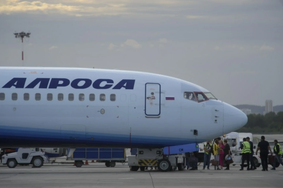 Вылет самолета из Новосибирска в Москву задерживают на восемь часов