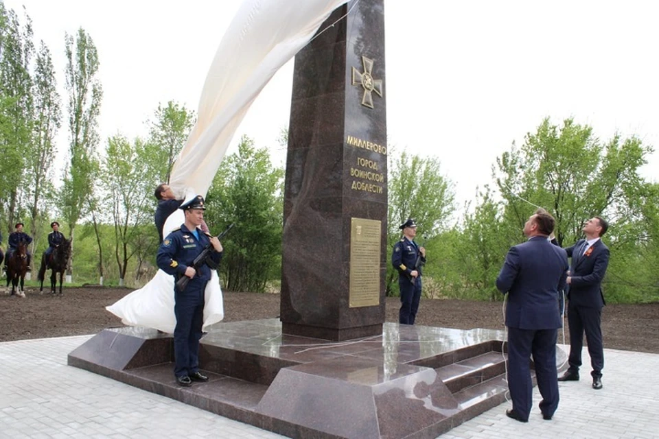 Памятник был открыт на улице Артиллерийской в 2019 году. Фото: сайт правительства Ростовской области