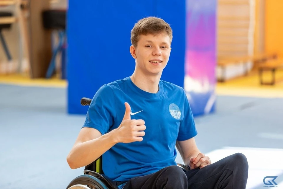 Кирилл Пульвер в 2024 году завоевал серебряную и бронзовую медали Паралимпиады в Париже. Фото: министерство спорта Самарской области