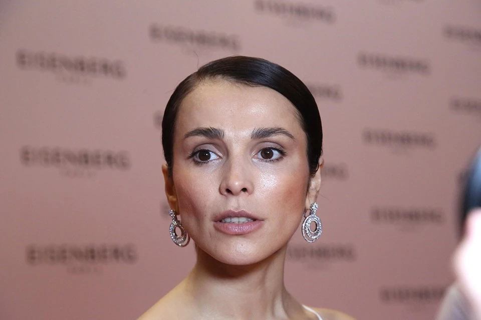Певица Сати Казанова заявила, что встречалась с женатым мужчиной