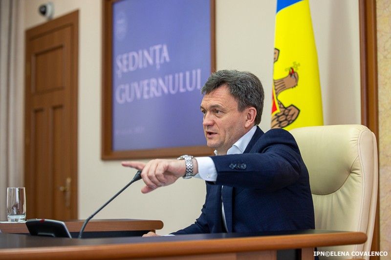 Дорин Речан грозит наказанием для граждан страны. Фото: ipn