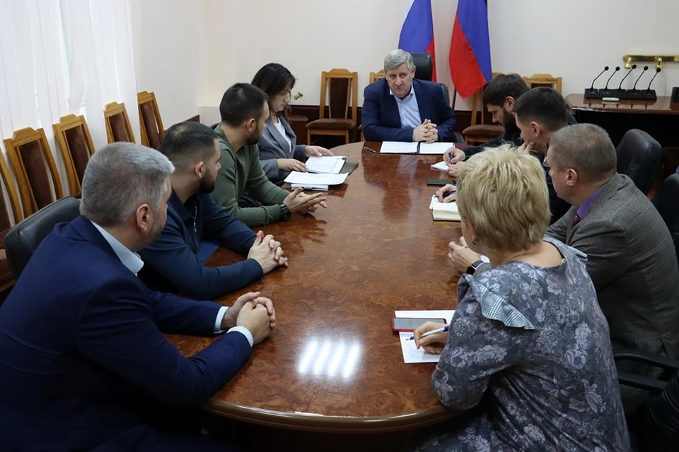 В ДНР провели первое совещание Оперативного штаба по отоплению и водоснабжению. Фото: Правительство ДНР