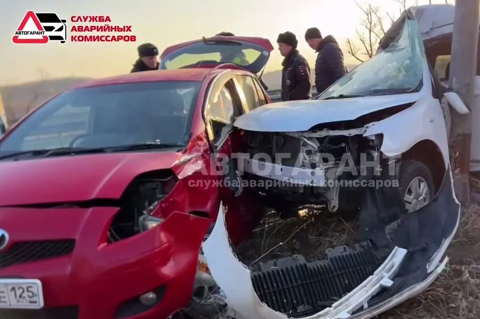 Последствия массовой аварии на объездной в районе съезда на Дальхимпром. Фото: Автогарант