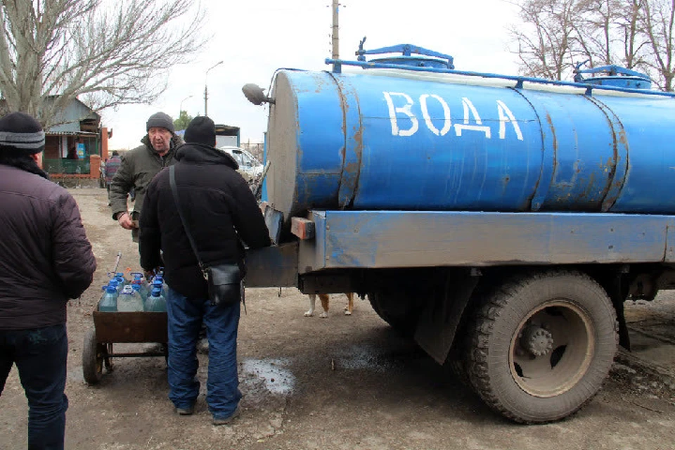 Жителям сообщат, где можно набрать воду. Фото (архив): МЧС ДНР