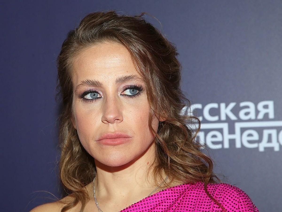 Жалаңаш қыздардың эротикалық суреттері