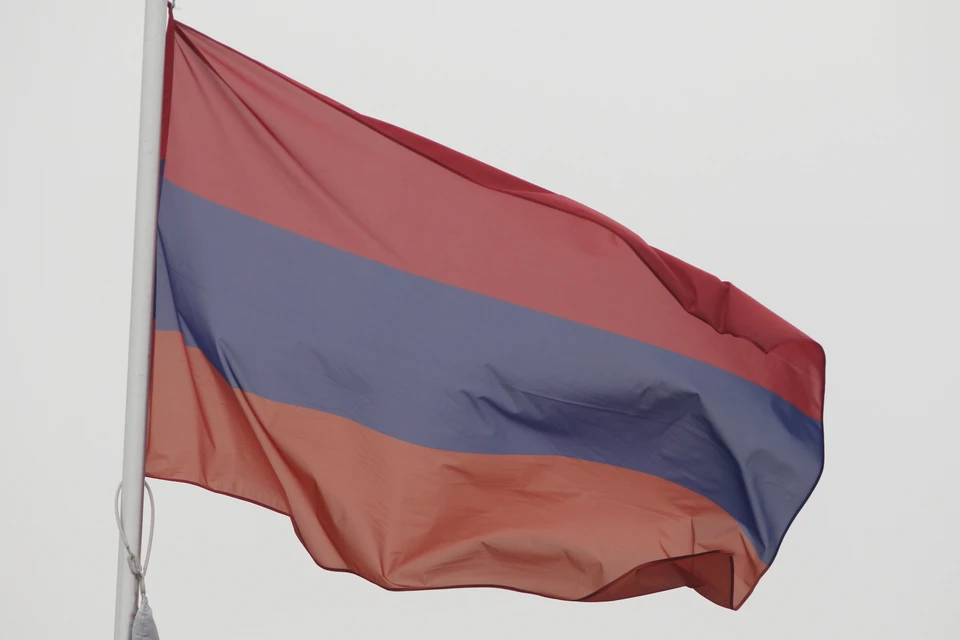 Оппозиция Армении потребовала ознакомиться с проектом договора с Азербайджаном