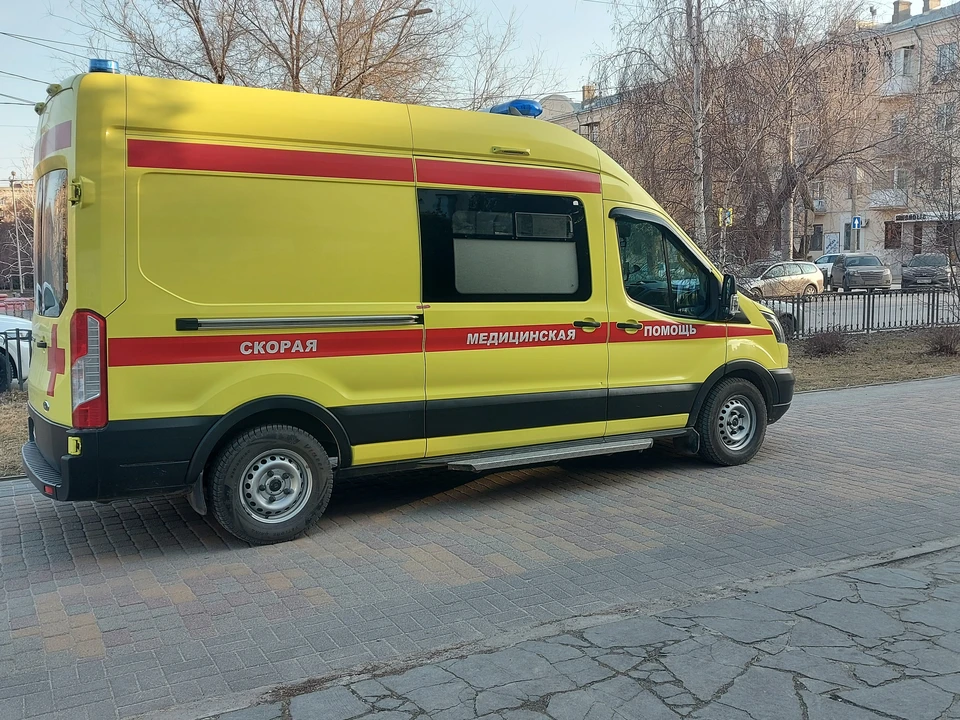 Мужчине вызвали скорую, но было поздно.