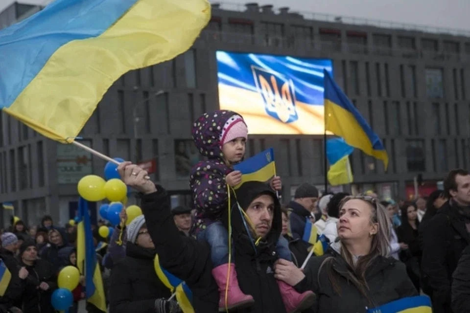 ABC: Украинцы стали передавать меньше денег на нужды ВСУ