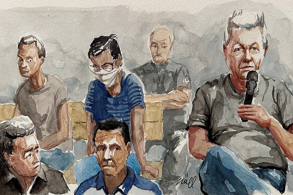 Закрыто дело века об изнасилованиях: муж 11 лет сдавал жену «в аренду» любому незнакомцу. В тюрьму отправили всех