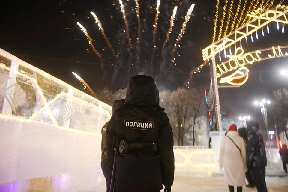 Мэрия Ярославля определила площадки, где можно запускать праздничные салюты.