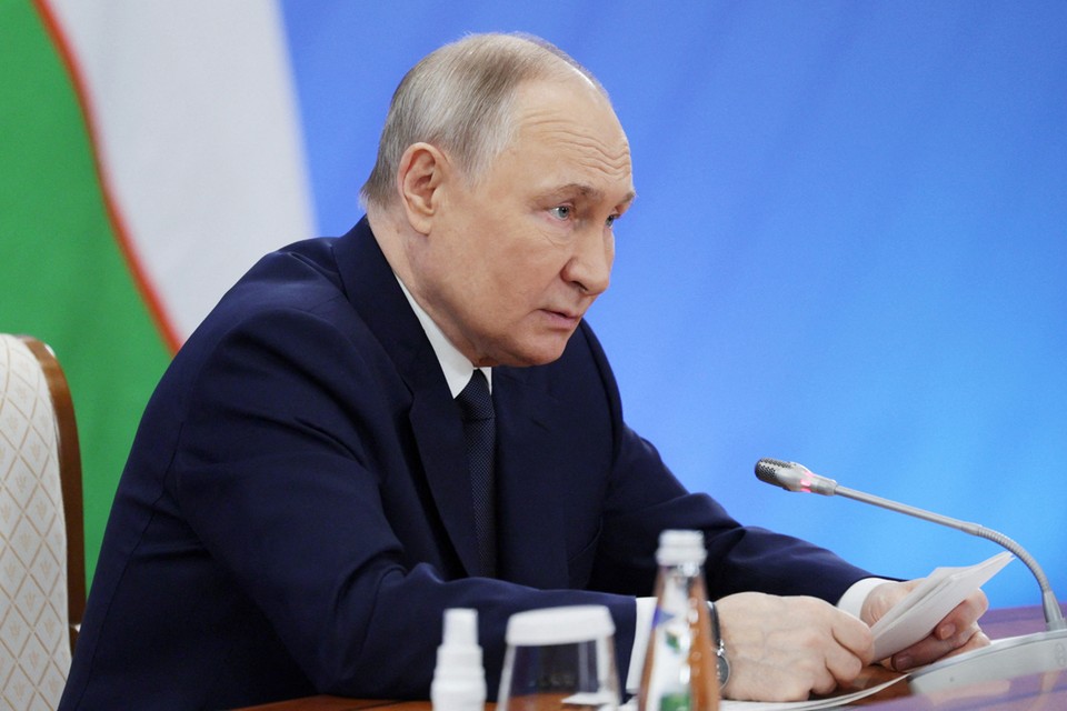 «Я в бога верю, а он с нами»: Путин ответил на вопросы журналистов об окончании СВО в 2025 году