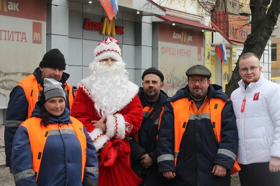 «Движение Первых» подарило новогоднее настроение