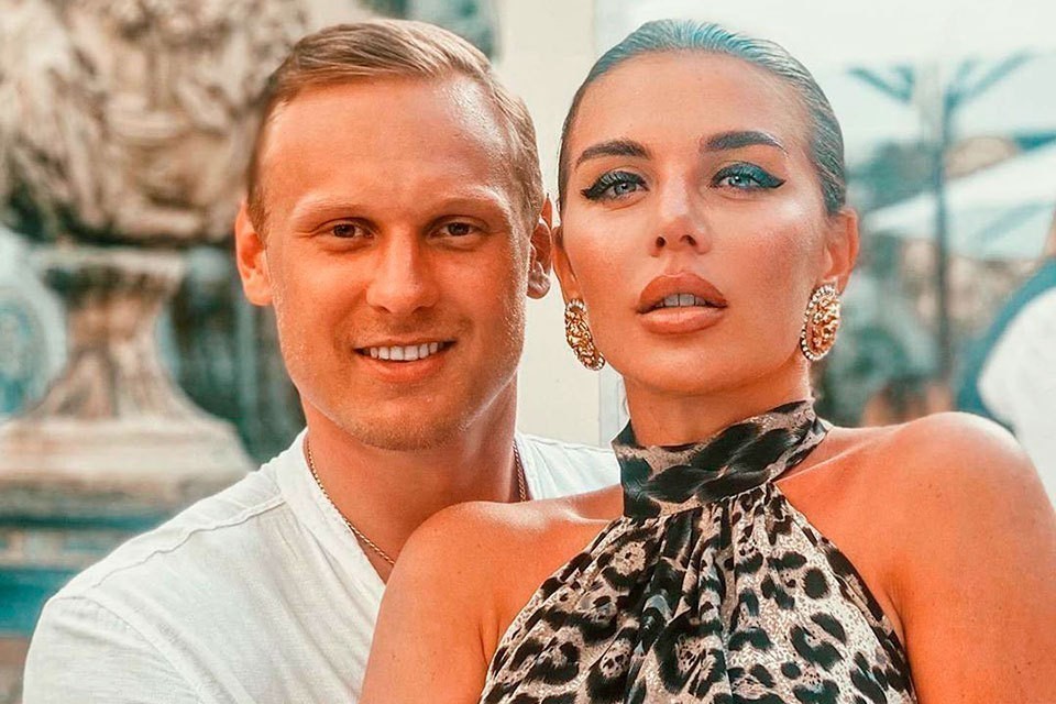 «В конце истории мы с ребенком стояли у гроба»: Первая жена Яниса Тиммы разоблачила Седокову