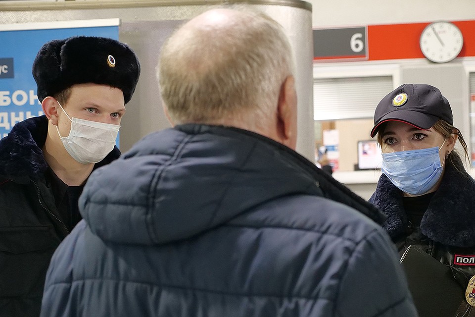 Вернется ли масочный режим в Россию: Что делать для предотвращения распространения метапневмовируса из Китая