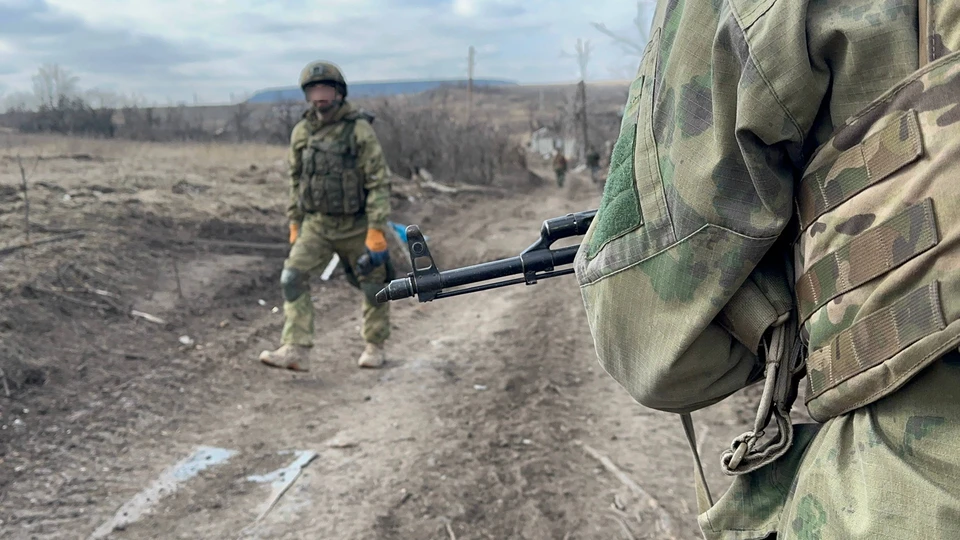 Группа украинских пограничников сдалась в плен российским военным