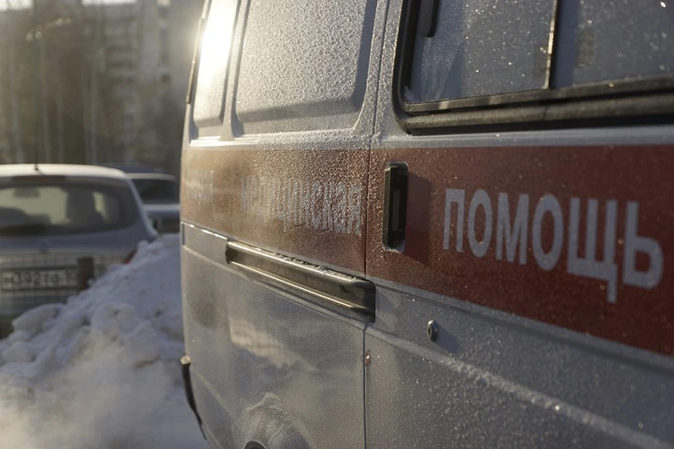 На место происшествия были вызваны медики и полицейские