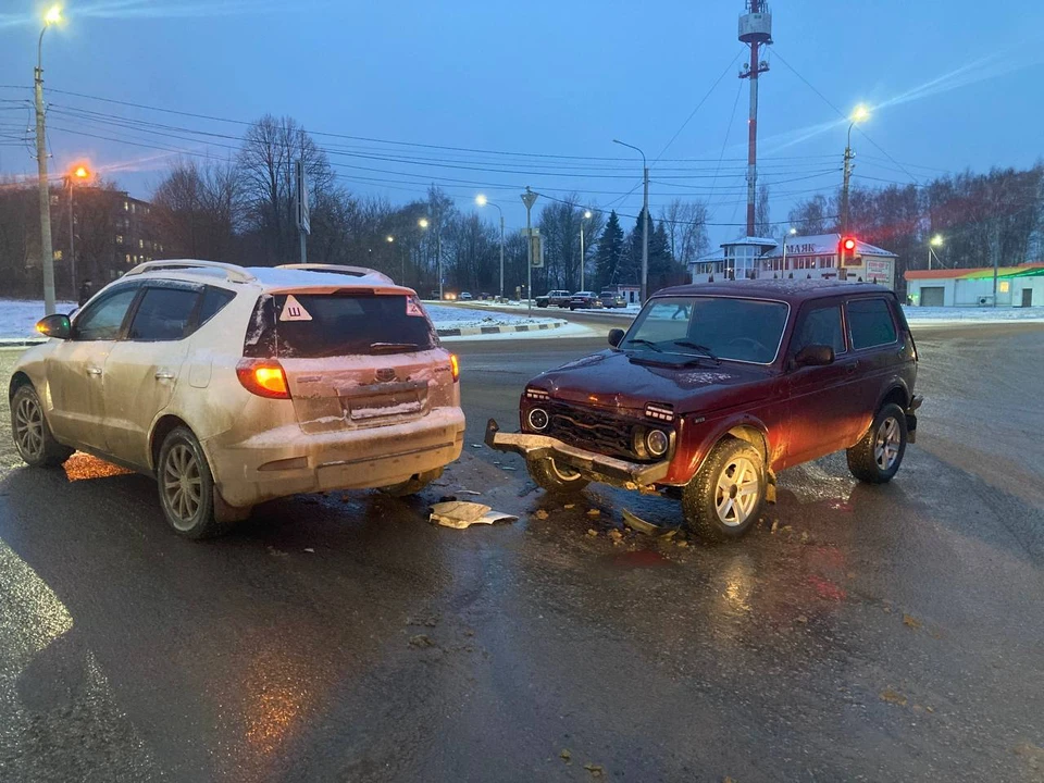 В ДТП в Щекино пострадал водитель автомобиля Lada