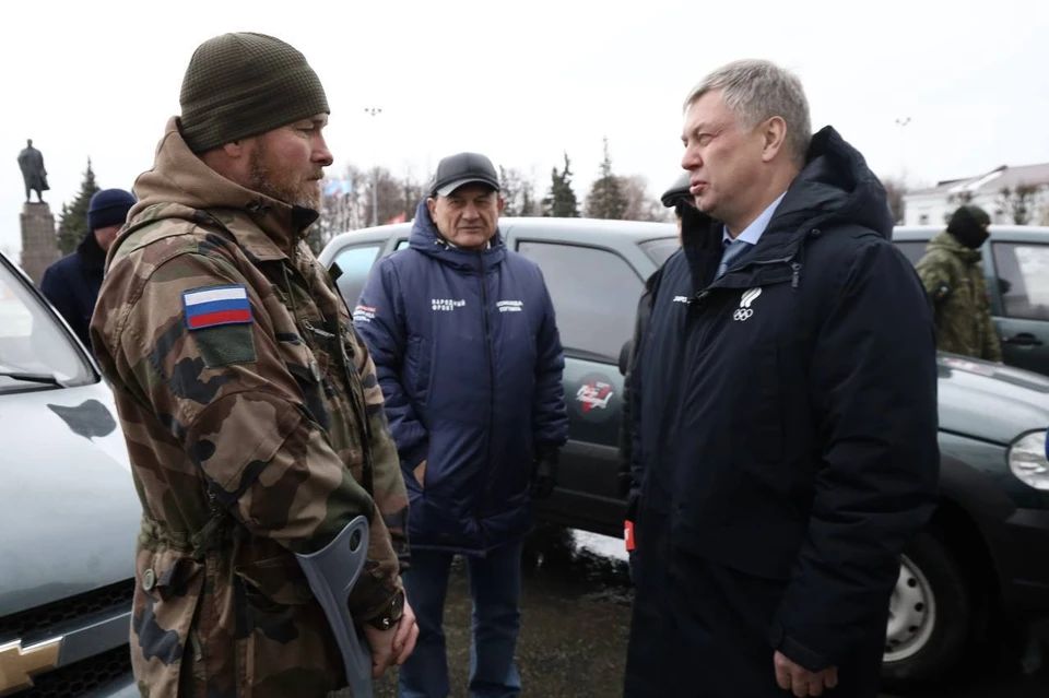 Ульяновским бойцам в зону СВО отправили автомобили «Шевроле Нива» | ФОТО: телеграм-канал Алексея Русских