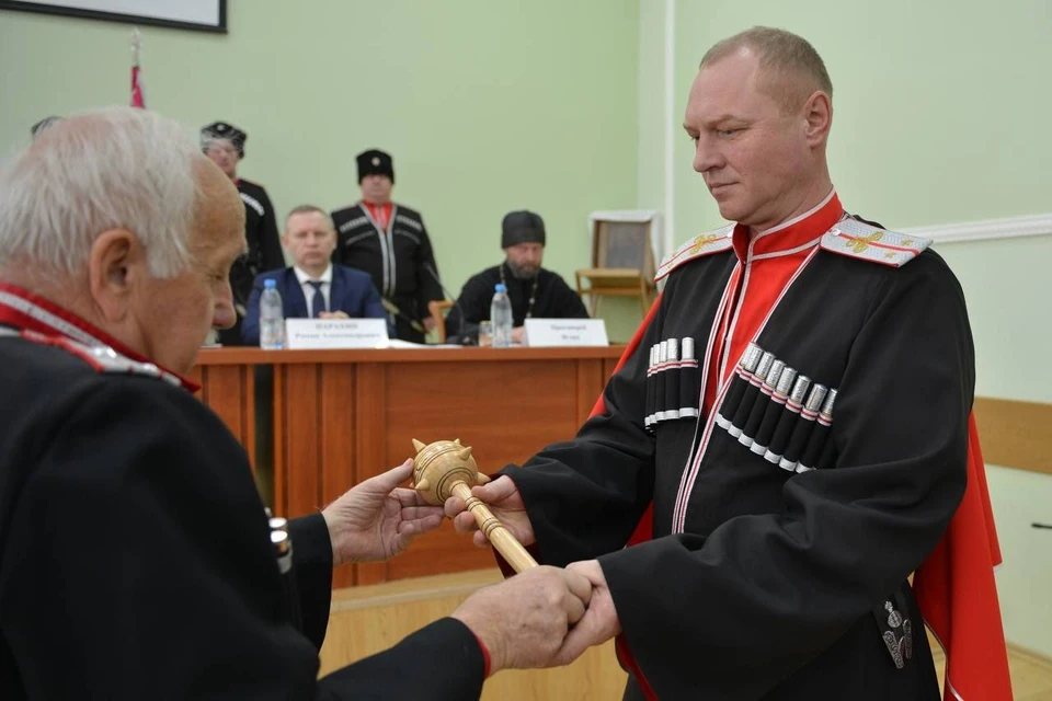 Выборный сбор казаков прошел в Павловском районе Фото: пресс-служба администрации Краснодарского края