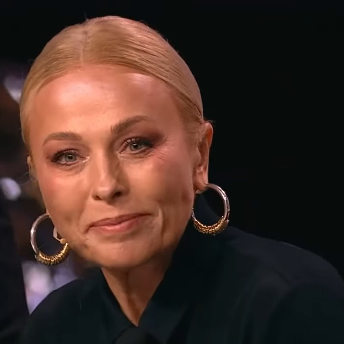 Санкт-Петербургтегі жалаңаш суреттер Орыс минет порно кончил