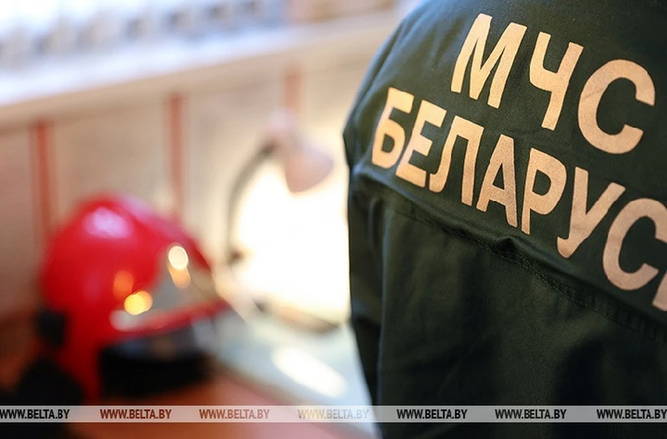 Спасатели МЧС помогли 10-месячному ребенку в Осиповичах. Фото: БелТА.